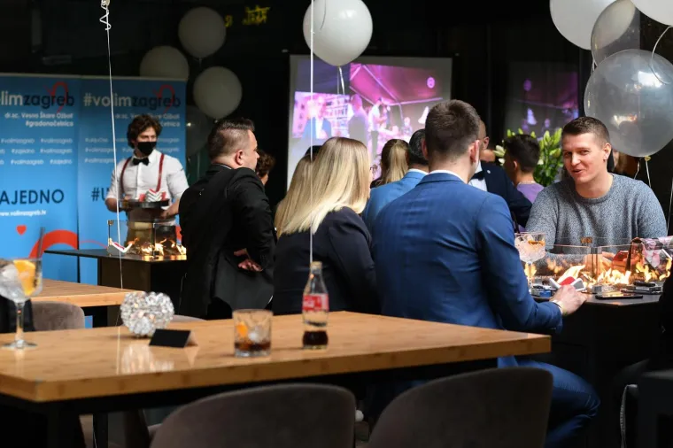 16.05.2021., Zagreb - Izborni stožer nezavisne kandidatkinje za gradonačelnicu Zagreba Vesne Škare Ožbolt u Khala Restaurant &amp; Baru u Tkalčićevoj 90.