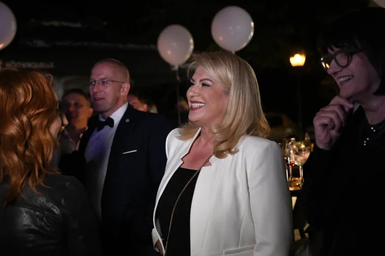 NASMIJE&Scaron;ENA &Scaron;KARE OŽBOLT: Atmosfera u stožeru kandidatkinje za zagrebačku gradonačelnicu