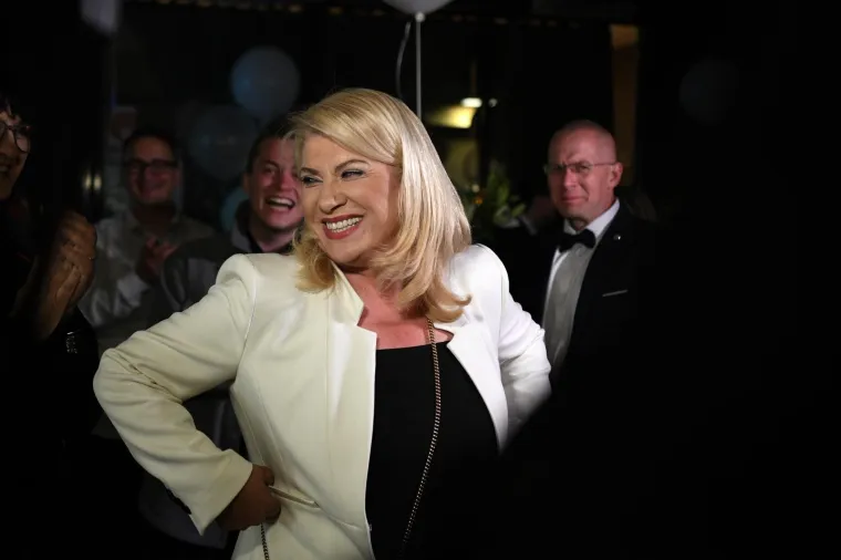 Vesna &Scaron;kare Ožbolt.