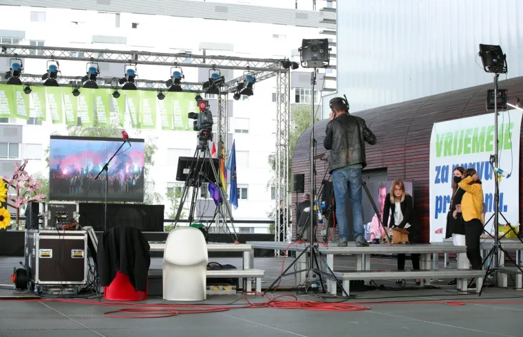 POSLJEDNJE PRIPREME: Izborni stožer kandidata za gradonačelnika Tomislava Toma&scaron;evića