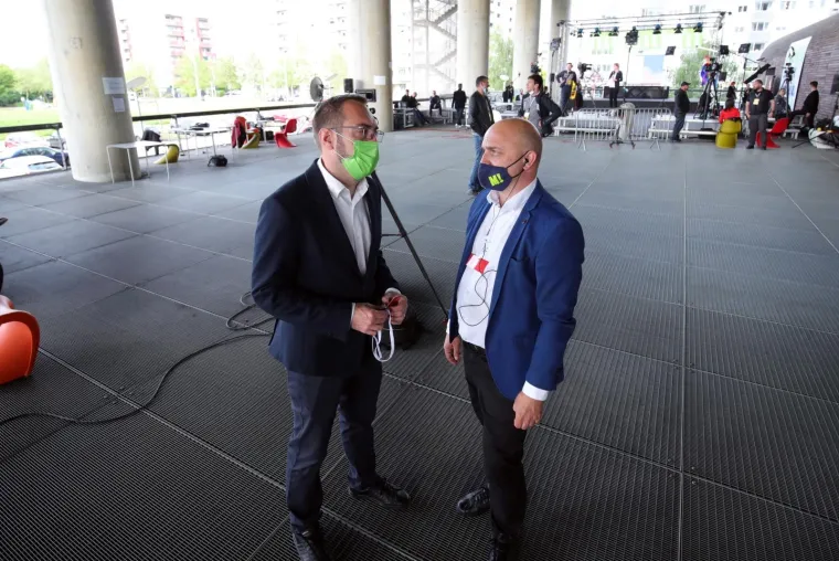 POSLJEDNJE PRIPREME: Izborni stožer kandidata za gradonačelnika Tomislava Toma&scaron;evića