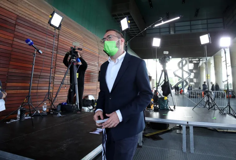 16.05.2021., Zagreb - Izborni stožer kandidata koalicije Možemo! - Zagreb je NA&Scaron;! - Zelena alternativa ORaH - Nova ljevica - Za Grad! za gradonačelnika Zagreba Tomislava Toma&scaron;evića u Muzeju suvremene umjetnosti. 
Photo: Sanjin Strukic/PIXSELL