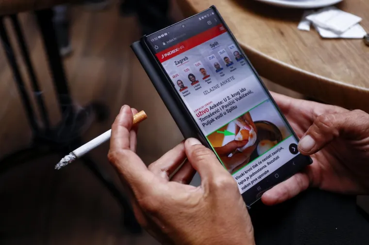 SPLIT: Veselje u izbornom stožeru kandidata za gradonačelnika Ivice Puljka