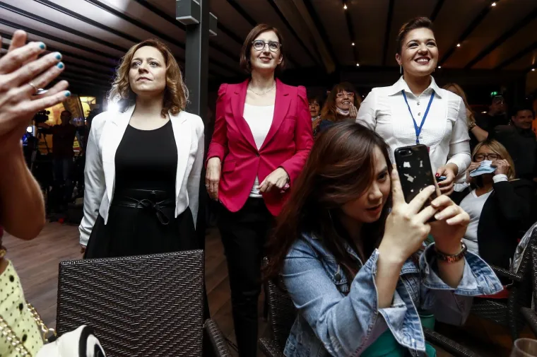 SPLIT: Veselje u izbornom stožeru kandidata za gradonačelnika Ivice Puljka