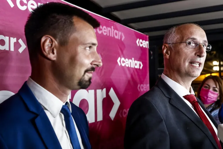 SPLIT: Veselje u izbornom stožeru kandidata za gradonačelnika Ivice Puljka