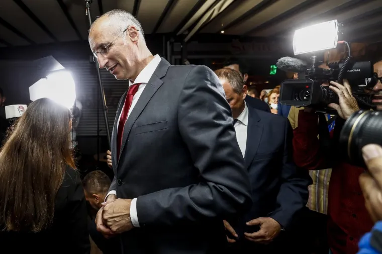 SPLIT: Veselje u izbornom stožeru kandidata za gradonačelnika Ivice Puljka