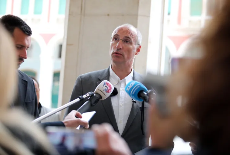 Ivica Puljak - 'lovac na Božju česticu' kojeg ni kompromitirajuće snimke nisu pokolebale