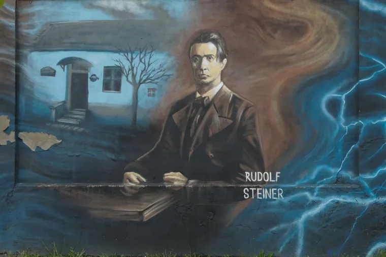 Ponos svih Osječana: Pogledajte mural posvećen hrvatskim velikanima znanosti