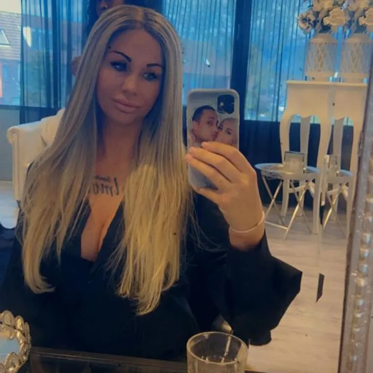 POZNATA STARLETA IZNENADILA OBJAVOM: Dečko joj je umro 25. travnja, u ponedjeljak se na Instagramu pohvalila novim