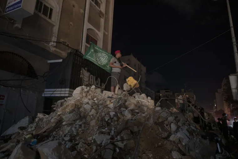 Izraelci i Hamas položili oružje, stanovnici Gaze iza&scaron;li na ulice