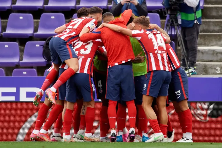 Suarezu ovaj trofej je posebno važan i predstavlja mu ogromnu zadovoljštinu.  Zato što ga je prošlog ljeta Barcelona otjerala nakon šest godina tijekom kojih je za taj klub postigao 195 i namjestio 113 golova.