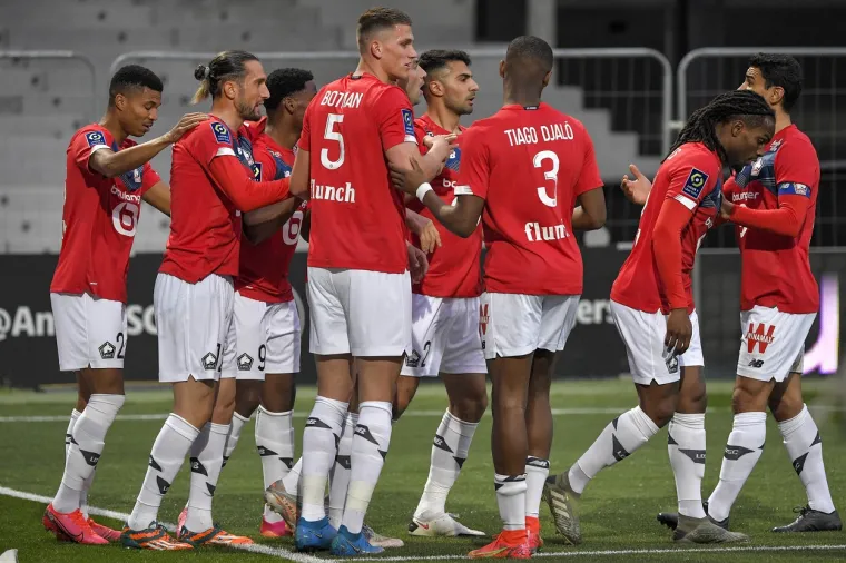LILLE JE U TRANSU, SVI SU NA NOGAMA: Francuska slavi nove junake, nitko ovo nije očekivao