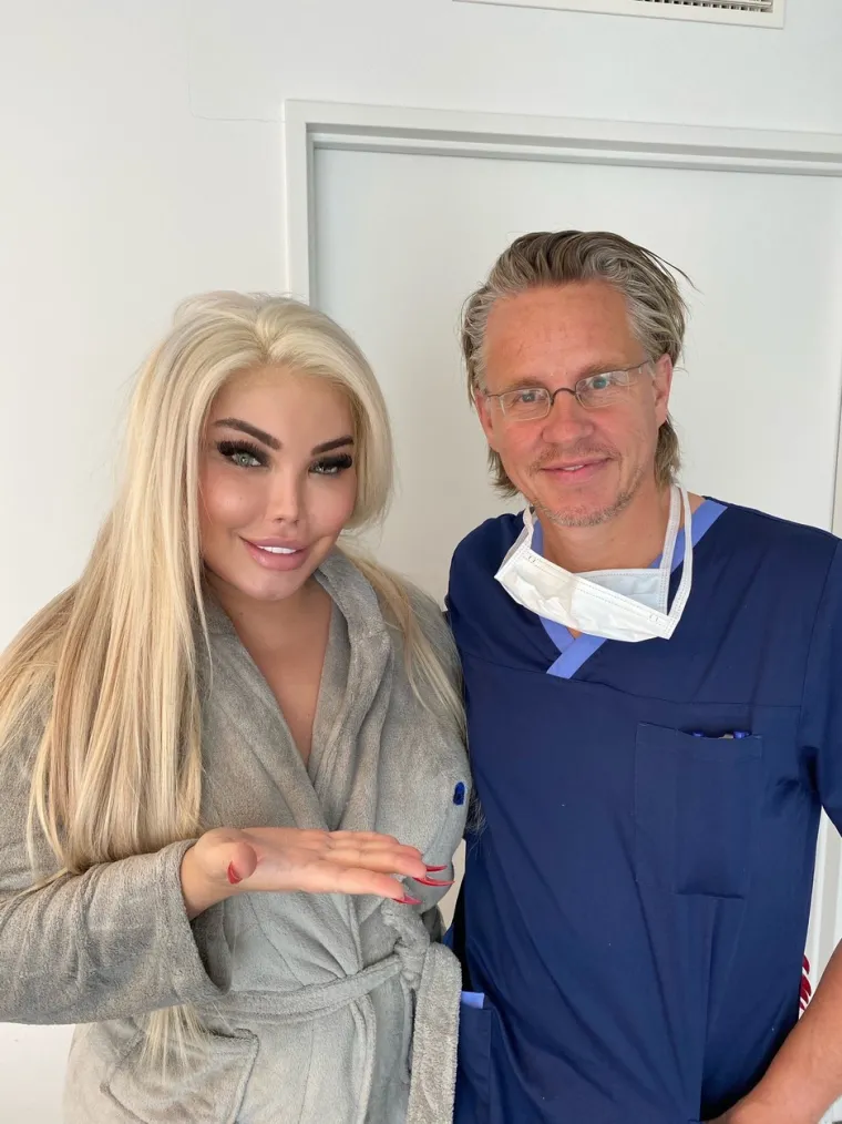 Inače, Jessica procjenjuje da je na svoju transformaciju potrošila oko 900.000 funti (oko 7.600.000 kuna) FOTO: Profimedia