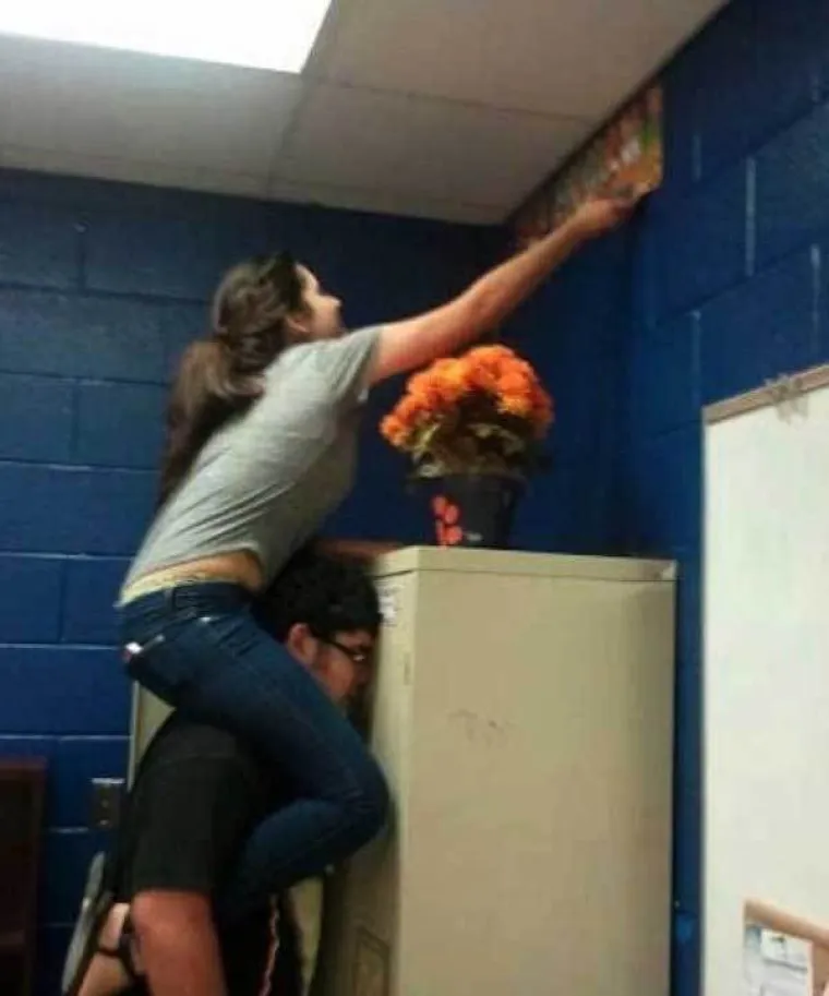 TI SI TAKO DOBAR, ZNA&Scaron; DA TE VOLIM, ALI KAO PRIJATELJA: Znamo da će vas slike nasmijati, ali ipak odajmo počast braći paloj u friendzoni