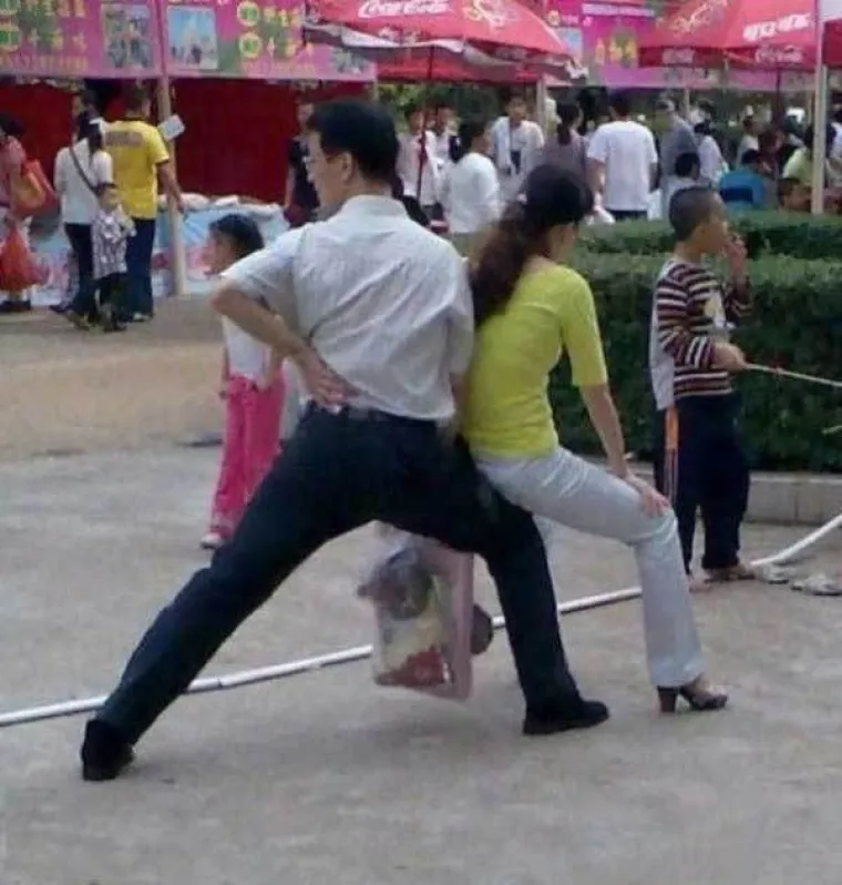 TI SI TAKO DOBAR, ZNA&Scaron; DA TE VOLIM, ALI KAO PRIJATELJA: Znamo da će vas slike nasmijati, ali ipak odajmo počast braći paloj u friendzoni