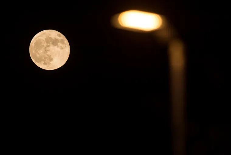 'Krvavi supermjesec' iznad Hrvatske! Spektakularne fotografije nebeskog fenomena