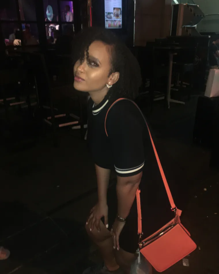 &ldquo;Na žalost, nisam imala dobra iskustva u vezama dosad, nisam imala osjećaj da sam cijenjena&rdquo;, ispričala je ta mlada dama, koja je anketu sročila tako da može bez puno glavolomije odrediti s kime je karakterno kompatibilna.