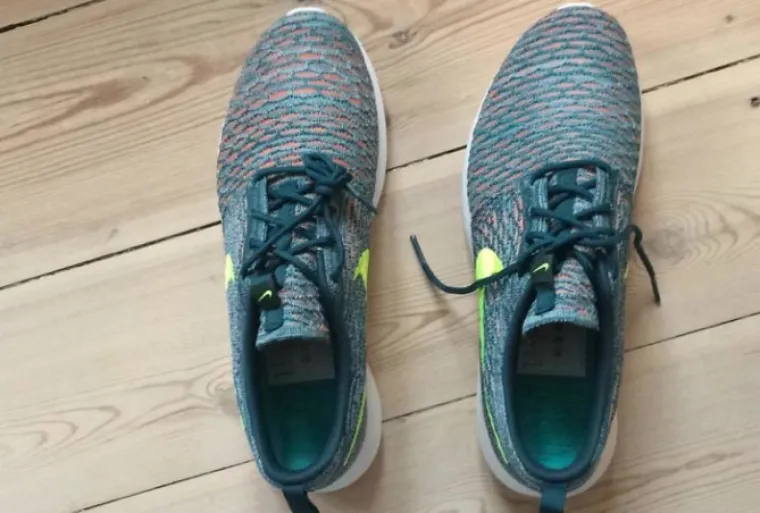 Istovremeno ćete se smijati i oplakivati ove jadne ljude