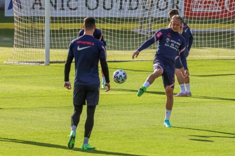 Pogledajte kako legendarni Vedran Ćorluka izgleda u novoj ulozi