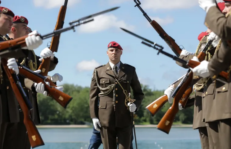Hrvatska vojska pokazala je na Jarunu najbolje &scaron;to ima, a građani su odu&scaron;evljeni
