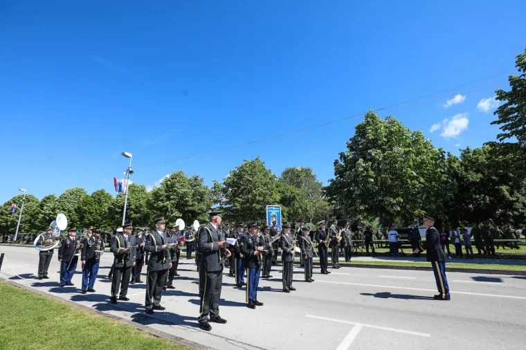 Hrvatska vojska pokazala je na Jarunu najbolje &scaron;to ima, a građani su odu&scaron;evljeni