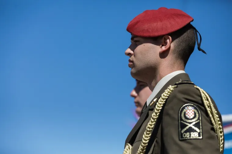 Hrvatska vojska pokazala je na Jarunu najbolje &scaron;to ima, a građani su odu&scaron;evljeni