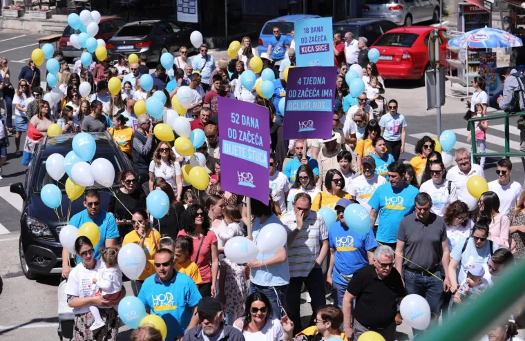 U Imotskom prvi puta održan Hod za život, priključio se velik broj građana
