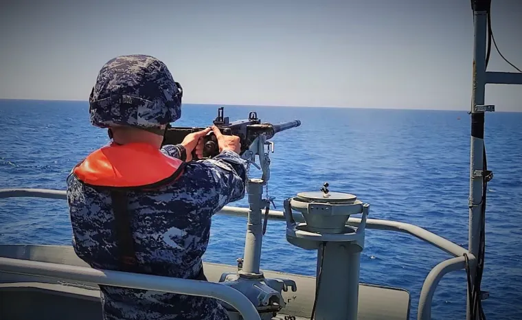 Raketne topovnjače, 251 pripadnik HRM-a, juri&scaron;ni desantni brodovi... Pogledajte galeriju slika s vježbi HRM-a Barakuda i Prstac