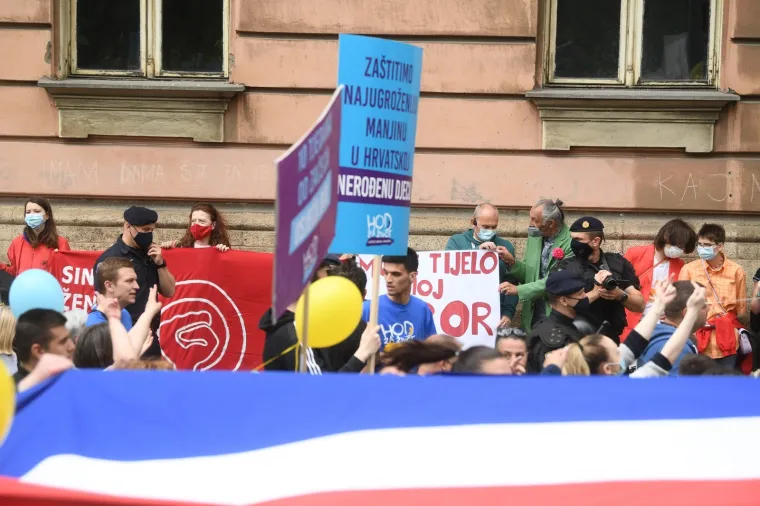 Prosvjed protiv "Hoda za život"