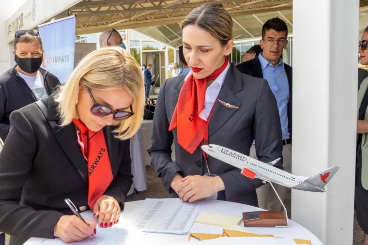 Unatoč pandemiji koja je srozala zrakoplovni promet, skupina domaćih pilota osnovala aviokompaniju