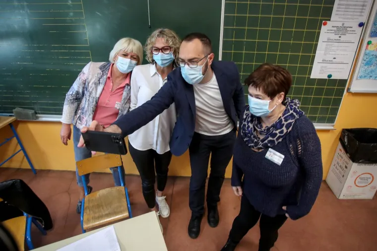 Tomislav Toma&scaron;ević glasao u drugom krugu lokalnih izbora