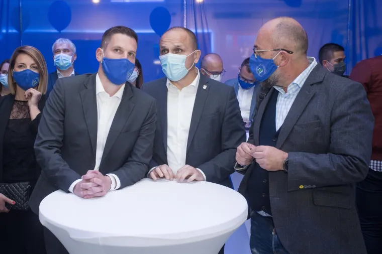  U dvorani Bells Izborni stožer u drugom krugu izbora HDZ-ovog kandidata Ivana Radića