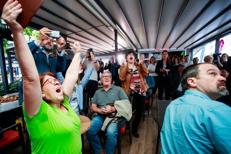 Splićani u deliriju, veliko slavlje u Puljkovom stožeru