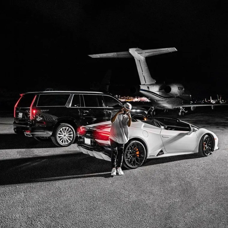 KORONA IZAZVALA KRIZU, KAŽETE? Možda kod vas, ali zlatna mladež i dalje sjajno živi i to vrlo rado pokazuje