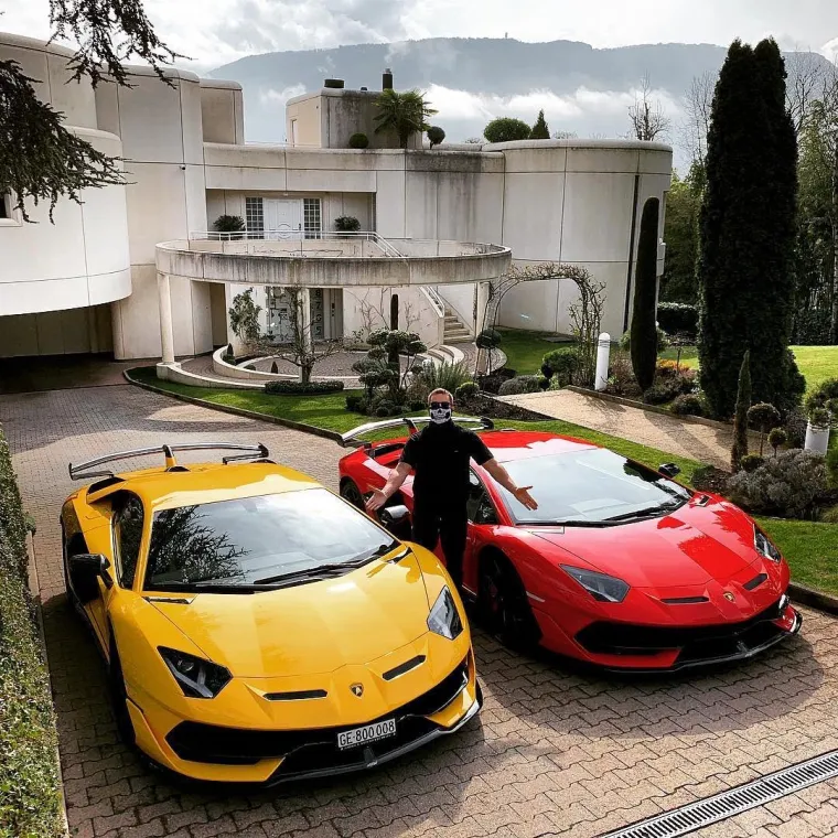 KORONA IZAZVALA KRIZU, KAŽETE? Možda kod vas, ali zlatna mladež i dalje sjajno živi i to vrlo rado pokazuje