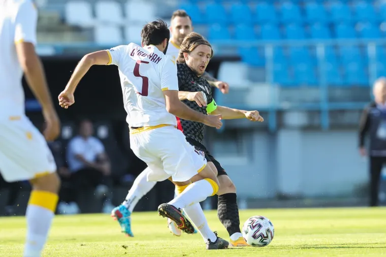 Luka Modrić protiv Armenije