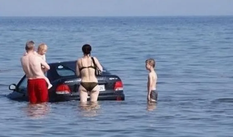 Pogledajte najgore uspomene s godi&scaron;njih odmora, &scaron;to sve može poći po zlu kada od života malo milosti očekuje&scaron;