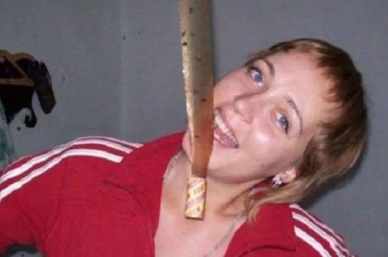 Ovi ljudi se najozbiljnije nadaju da će uz ovakve fotografije naći srodne duše