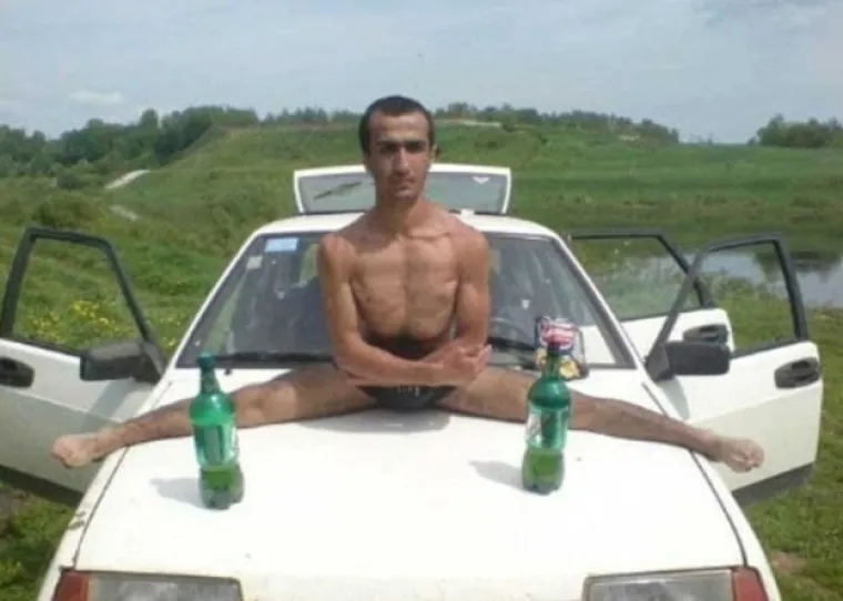 Ovi ljudi se najozbiljnije nadaju da će uz ovakve fotografije naći srodne du&scaron;e