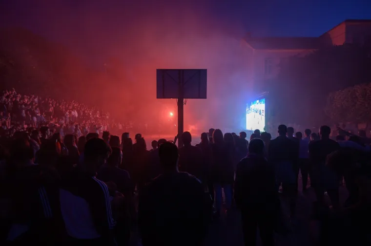 Na igrali&scaron;tu Mornarica navijači Tornada organizirano su gledali finalnu utakmicu prvenstva Hrvatske između Zadra i Splita 4.jpg