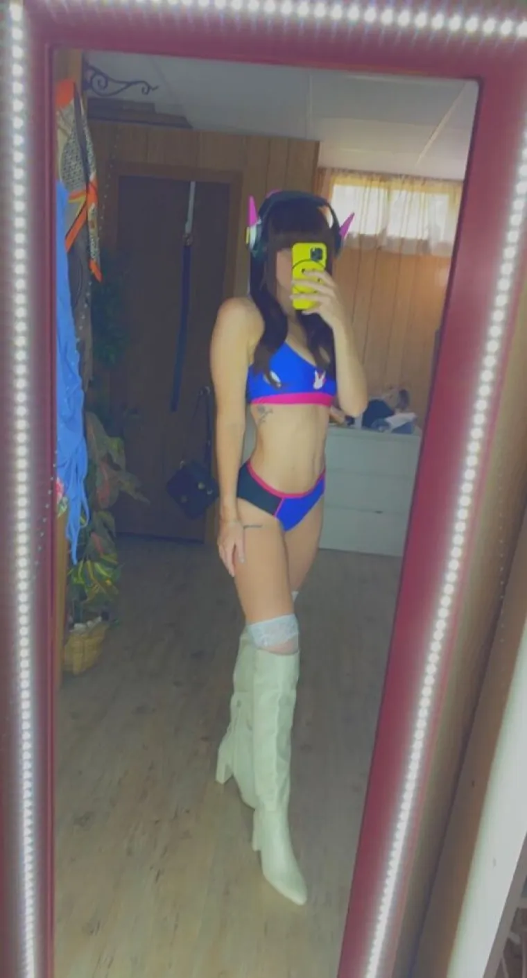 Konačno su dočekale da mogu skinuti sve sa sebe, a da ih dru&scaron;tvo ne osuđuje