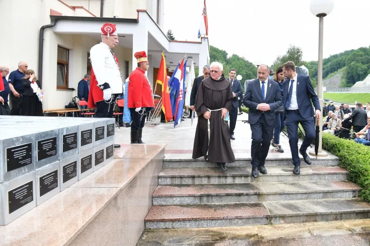 Pokopani posmrtni ostatci 84 žrtve komunističkog režima u Macelju