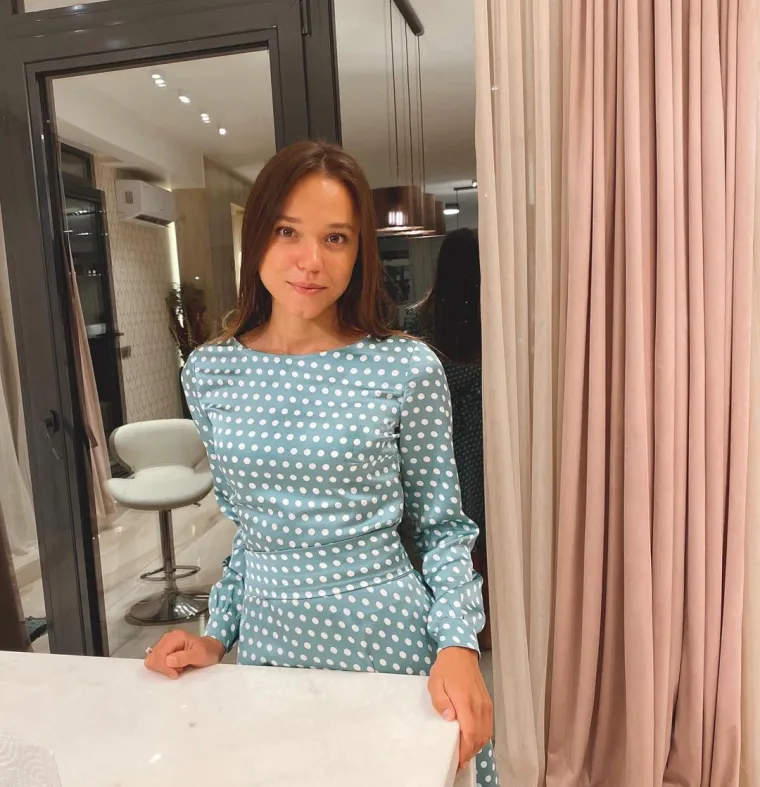 Mlada Kristina s 34 godine starijim Turčinom u godinu dana dobila dvadesetero djece!