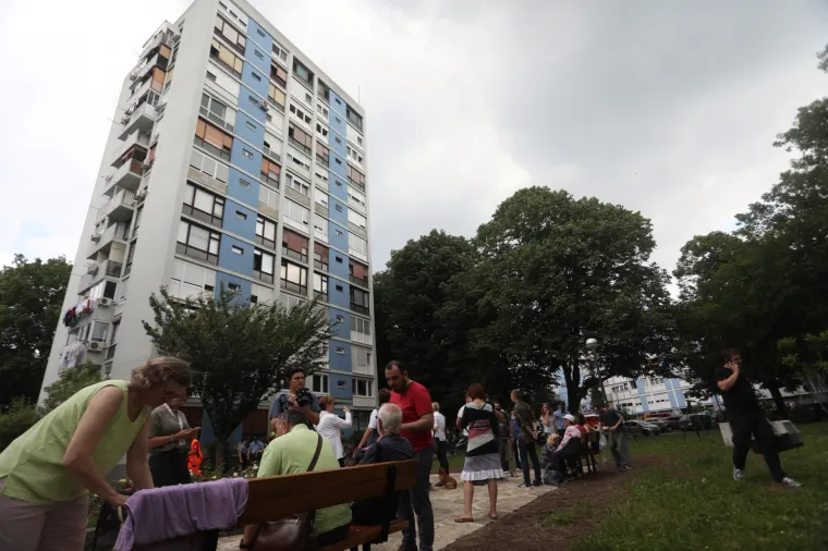 Gorio stan u Novom Zagrebu. U Trnskom je izbio veliki požar: 'Vatra je zahvatila jo&scaron; nekoliko stanova'