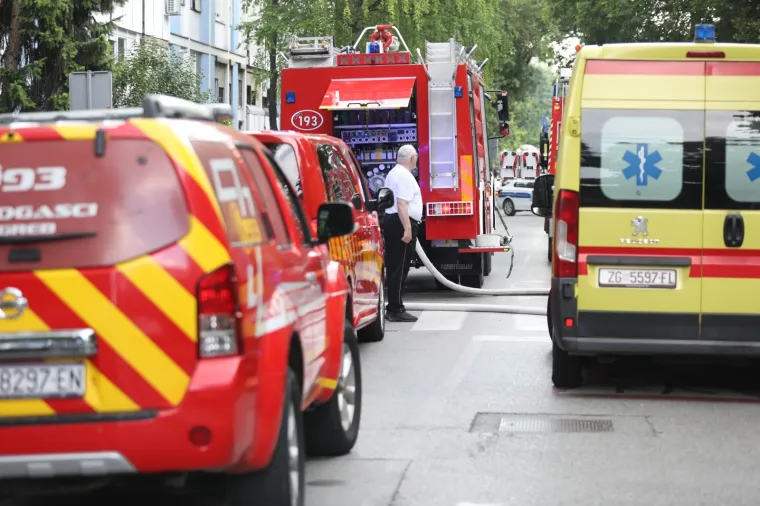 Gorio stan u Novom Zagrebu. U Trnskom je izbio veliki požar: 'Vatra je zahvatila jo&scaron; nekoliko stanova'