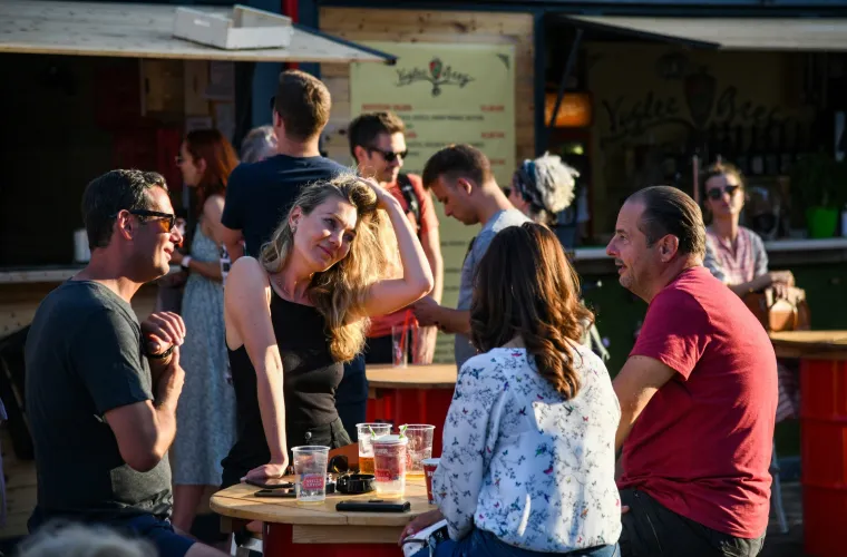 U Zagrebu otvoren Ba&scaron; Na&scaron; festival - posjetio ga je i gradonačelnik Toma&scaron;ević