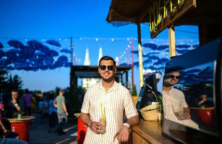 U Zagrebu otvoren Ba&scaron; Na&scaron; festival - posjetio ga je i gradonačelnik Toma&scaron;ević