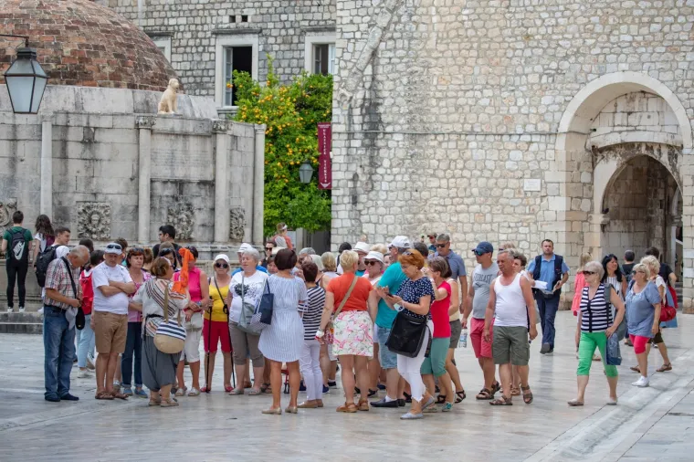 Prizori iz Dubrovnika gotovo da podsjećaju na vremena starog normalnog