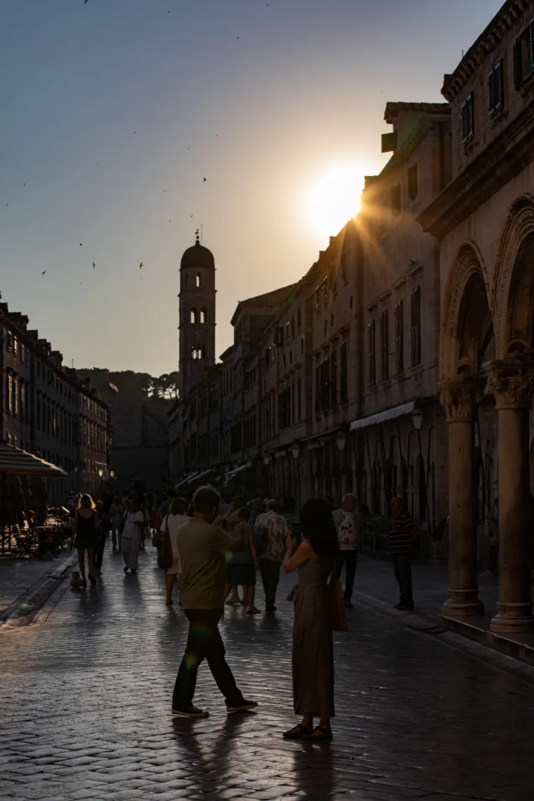 Prizori iz Dubrovnika gotovo da podsjećaju na vremena starog normalnog