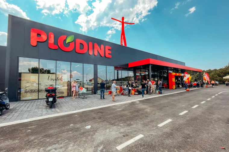 Plodine su okrunile svoj rad otvaranjem jubilarnog 100. supermarketa u Hrvatskoj